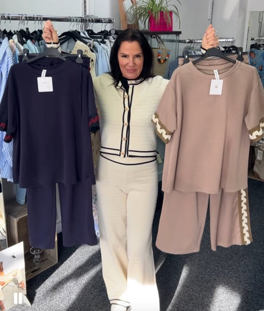 Soft two piece lounge suit